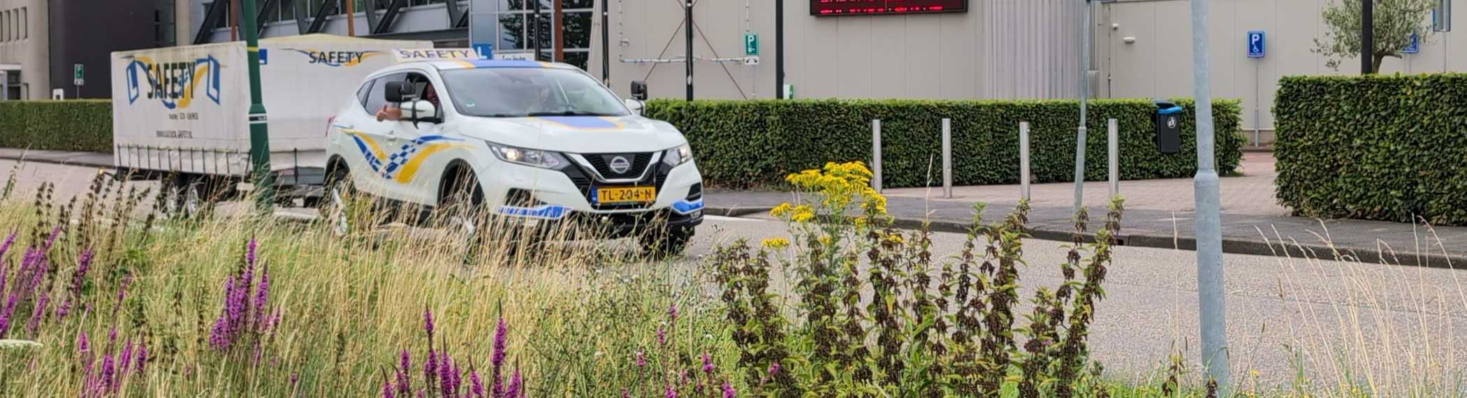 E Achter B Bij Rijschool Safety